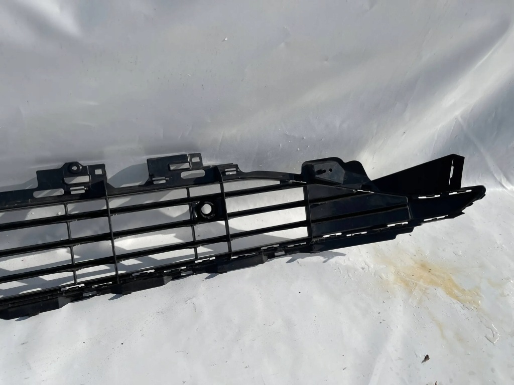 фото №9, Решётка средняя audi q4 e-tron 89a 89a807683 бампер перед передний