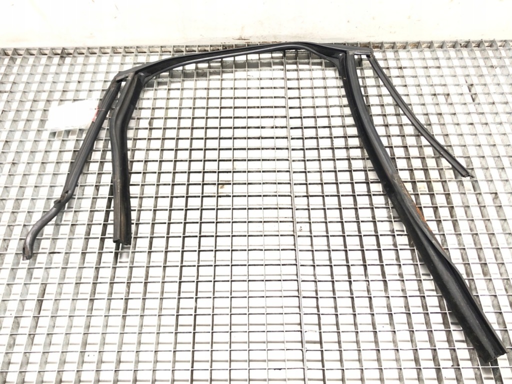 фото №1, Молдинг рамка двері задня права 30762366 volvo xc60 11-15