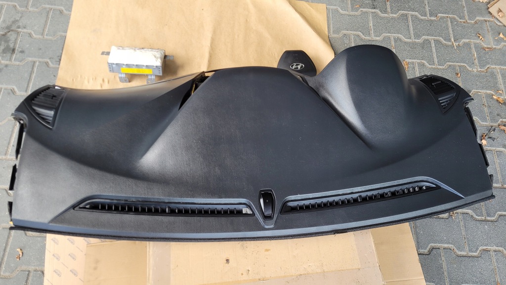 фото №10, Консоль приборная панель +2 x подушка+ 2x pas hyundai i40 europa оригинал демонтаж