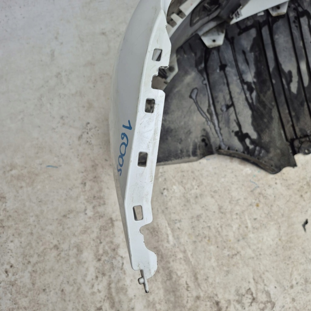 Tesla model y 20-25 бампер перед передній плита в Україні