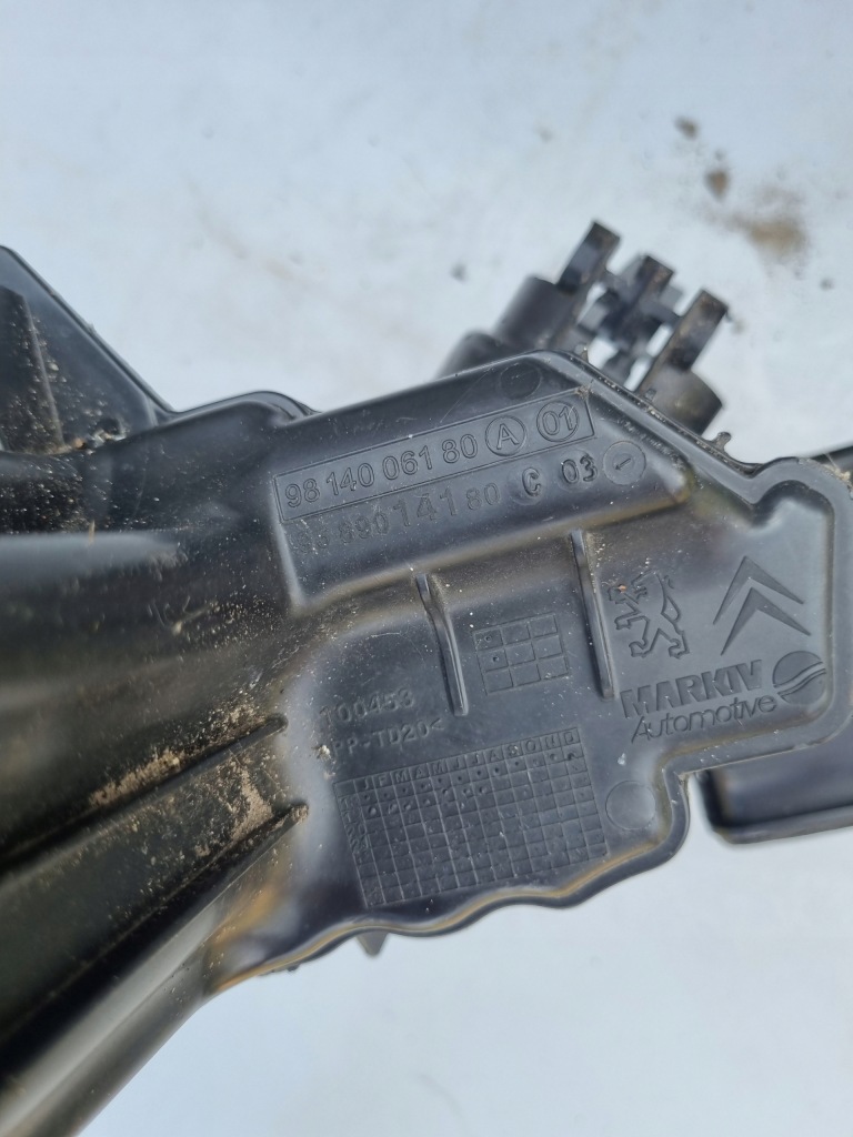 Резонатор повітря peugeot 3008 2 ds7 9814006180 9689014180 Недорого