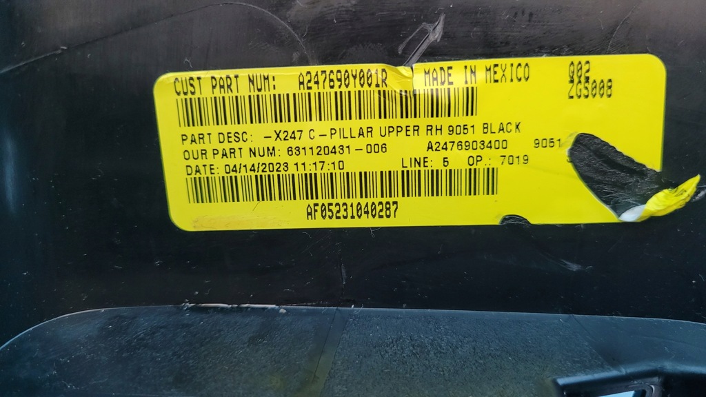 фото №14, Mercedes x247 glb 200 23r захист обшивка стійка c праве a2476903400