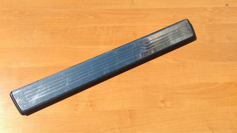 фото №1, Молдинг порог правая mercedes sl r231 a2316000135