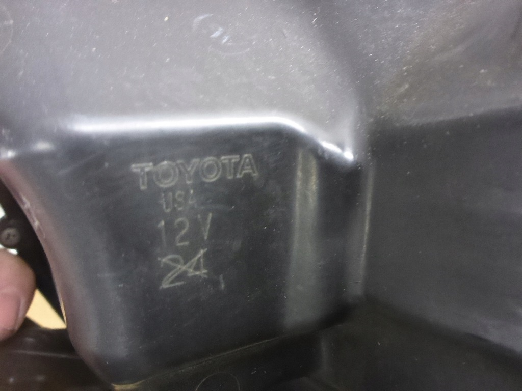 фото №16, Toyota highlander 14-16 лампа передняя правая оригинал usa