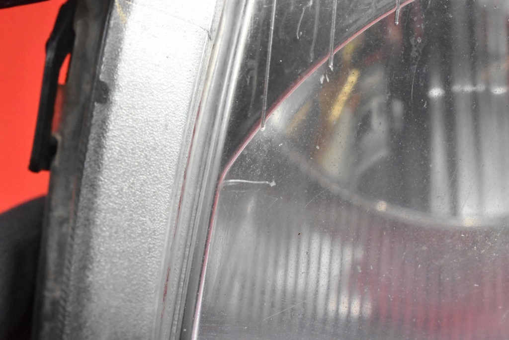 фото №16, Фара левый лампа перед линза eu 05-43 toyota avensis t25 02-06