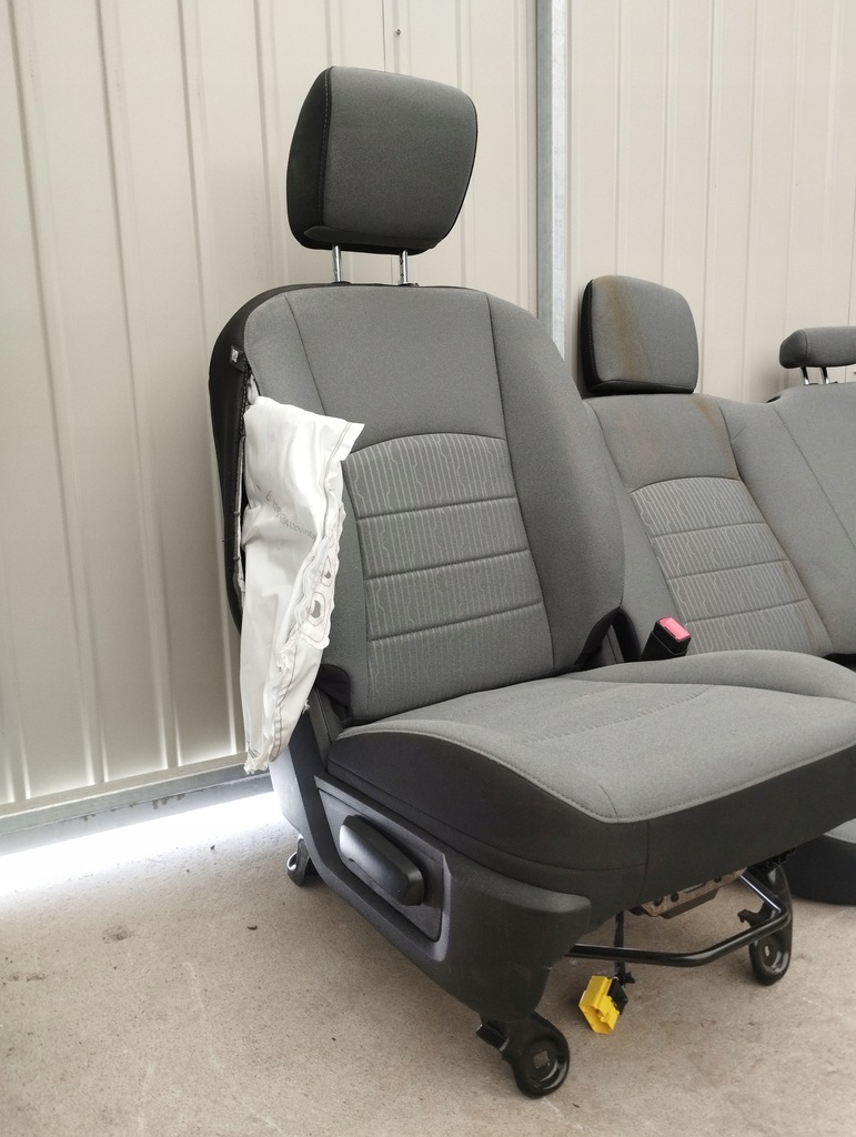 фото №8, Dodge ram 1500 13-25 сидіння заднє сидіння задня тунель usa