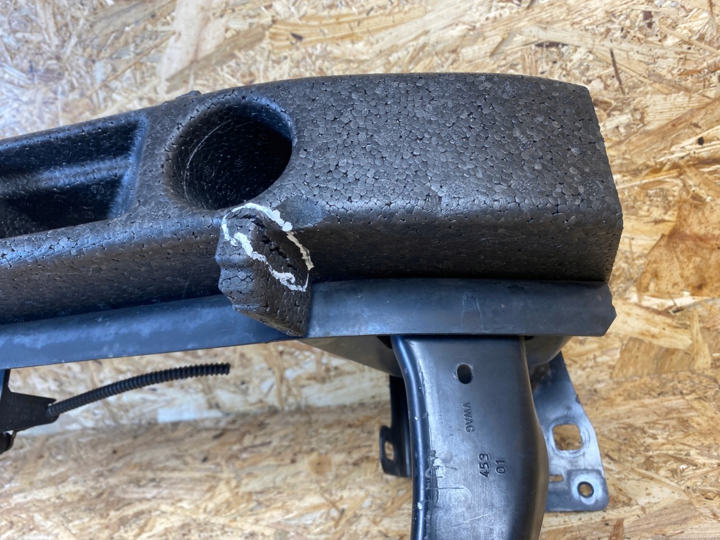 Балка бампера перед передняя абсорбер vw golf vii 5g0807930 2012- Недорого