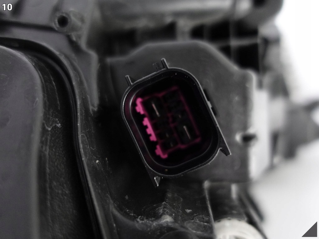 фото №11, Audi a6 c8 4k0 18- лампа+ модуль full led b.ładna r