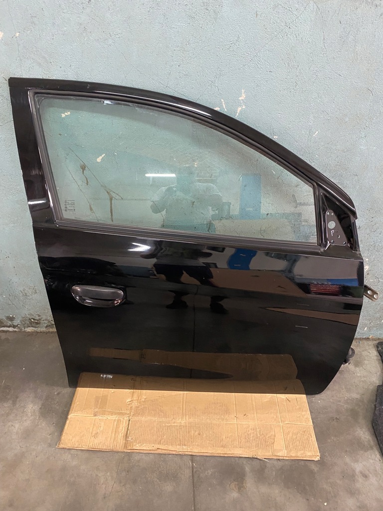 фото №1, Двері передні праве 5d mistsubishi space star ii