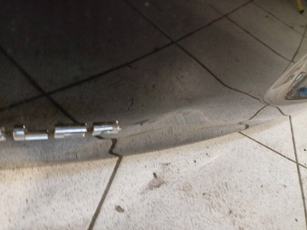 фото №7, Задняя крышка багажника багажника chrysler town and country 5 2009