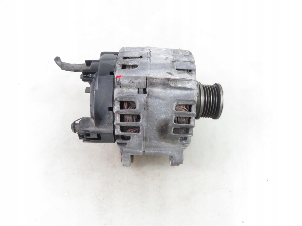 Купити Генератор audi q5 2.0 tdi 03g903016f