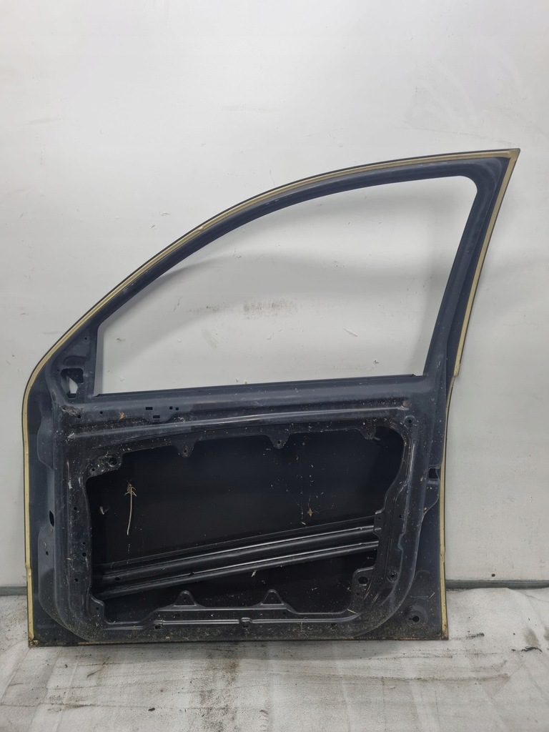 фото №6, Skoda fabia i дверь правое перед передние 6y0831052 nowe