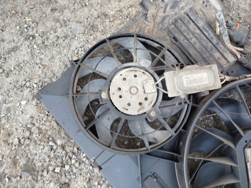 Вентиляторы радиатора vw touareg 7l0959455b в Украине