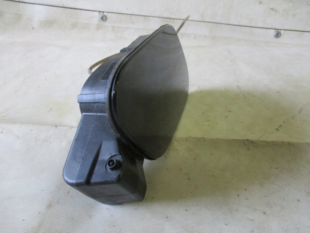 фото №7, Крышка багажника заливной топлива vw golf vii 1h0010461q