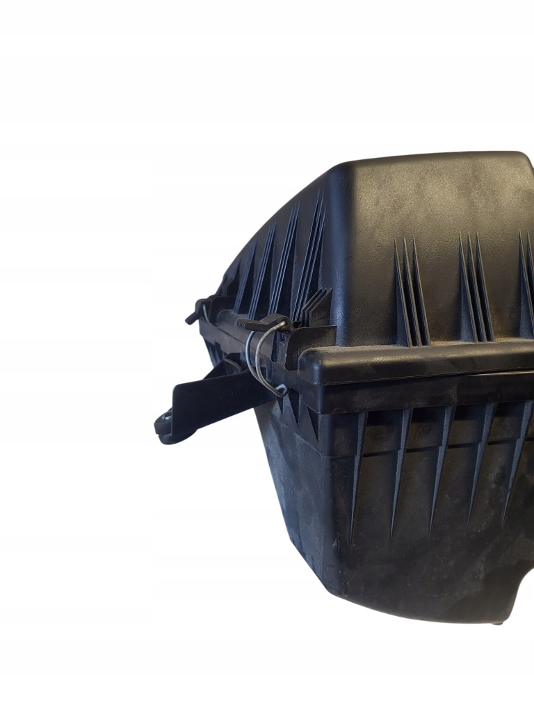 фото №7, Корпус фільтра повітря bmw e60 2.0i