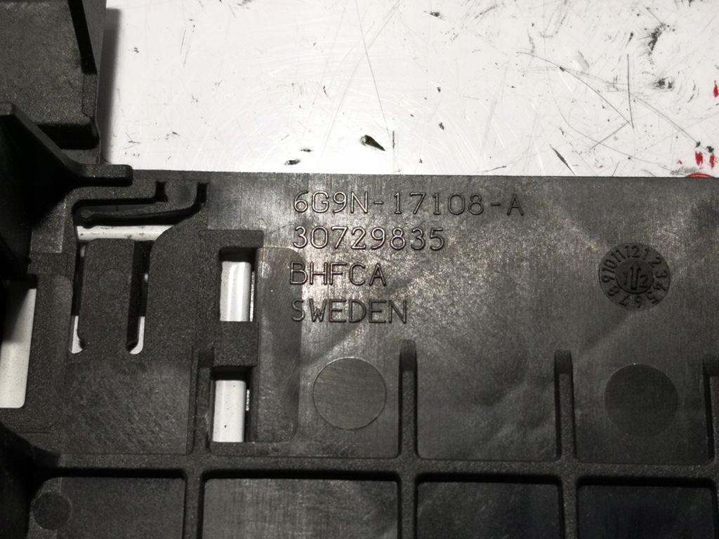 фото №8, Кронштейн кронштейн компьютер ecu volvo xc60 i xc70 s80 ii 6g9n-12a692-a