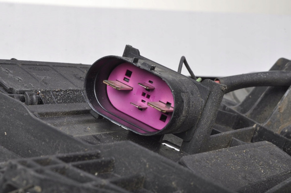 Audi a4 b9 2.0 tdi вентилятор радиатора 8w0121207 Киев