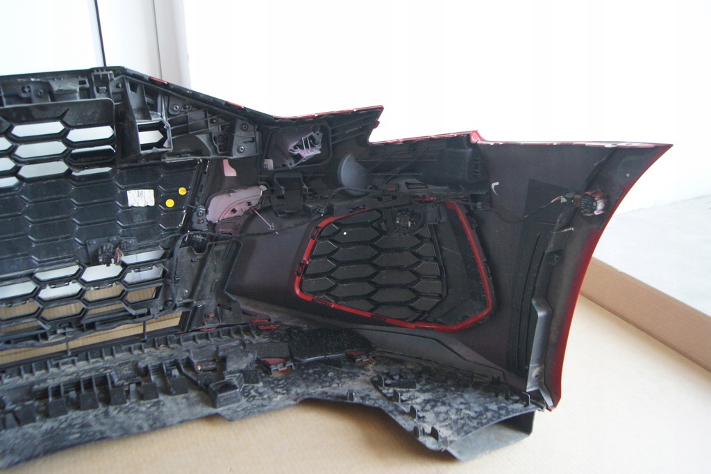 фото №13, Audi a3 8y s-line перед капот бампер лампи ly3u