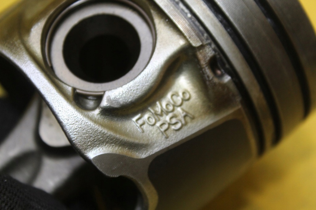 фото №7, Поршень шатун psa 10fdbz peugeot 207 1.4ehdi