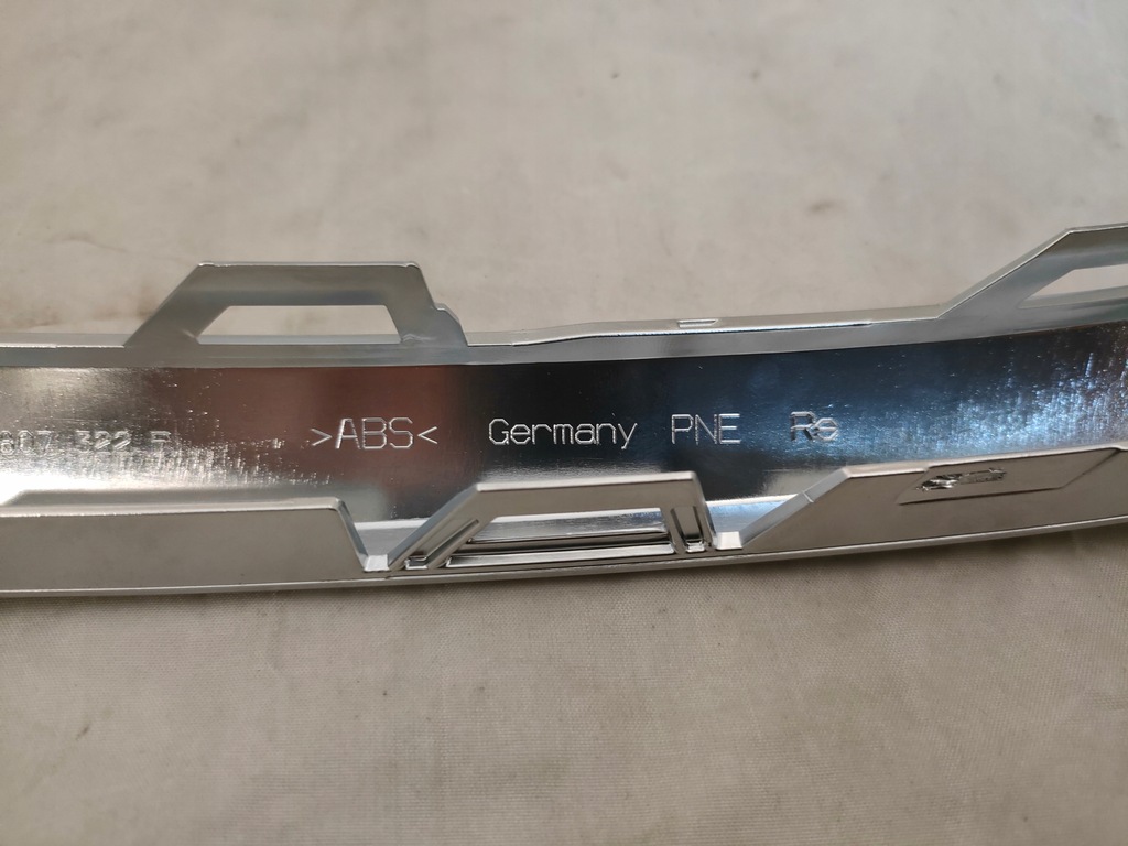 фото №6, Молдинг бампера правая перед audi s8 d5 lift 2022-