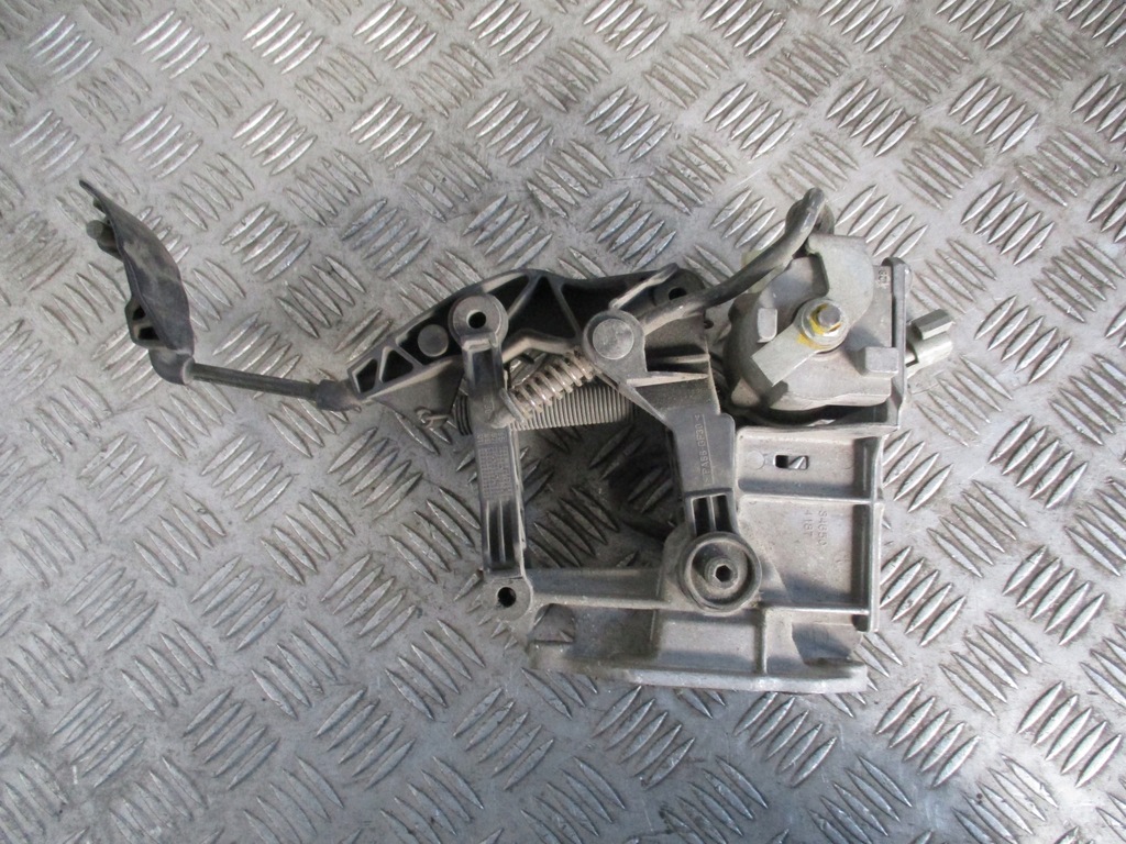 фото №3, Педаль газа 1364171 scania 4 r 94-04 r.