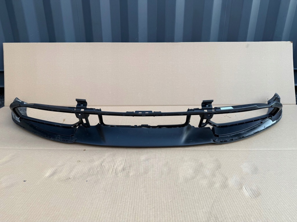 фото №1, Спойлер решётка porsche taycan 9j1 turbo оригинал