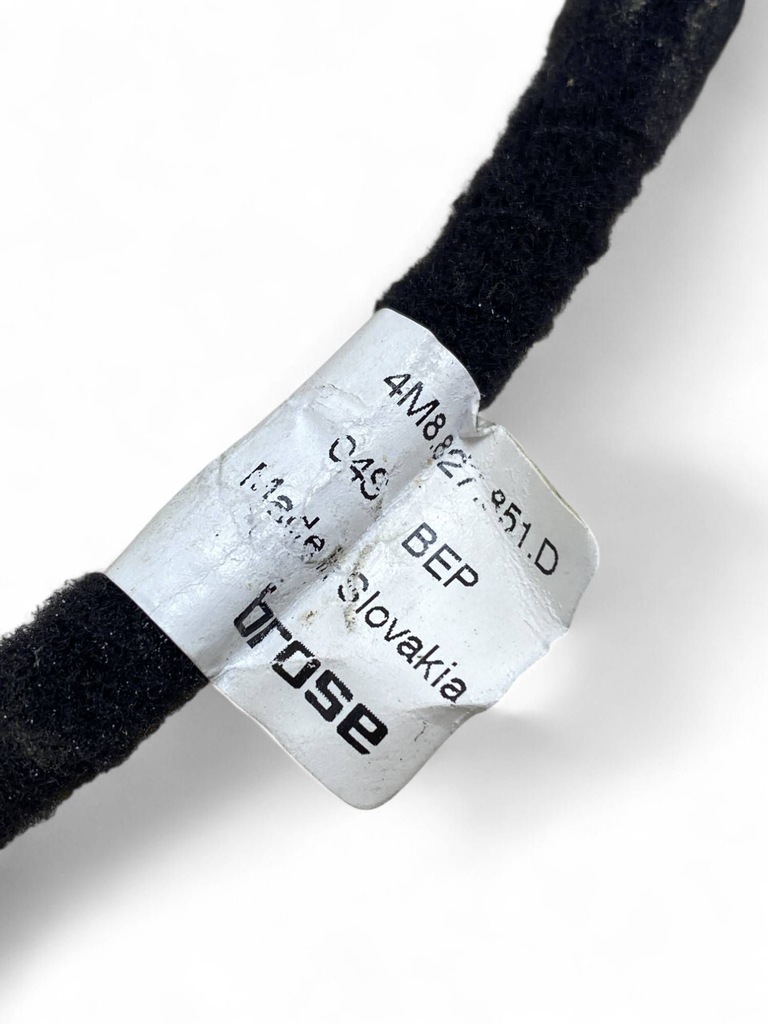 фото №8, Audi q8 2019 амортизатор крышки задний багажника 4m8827851d