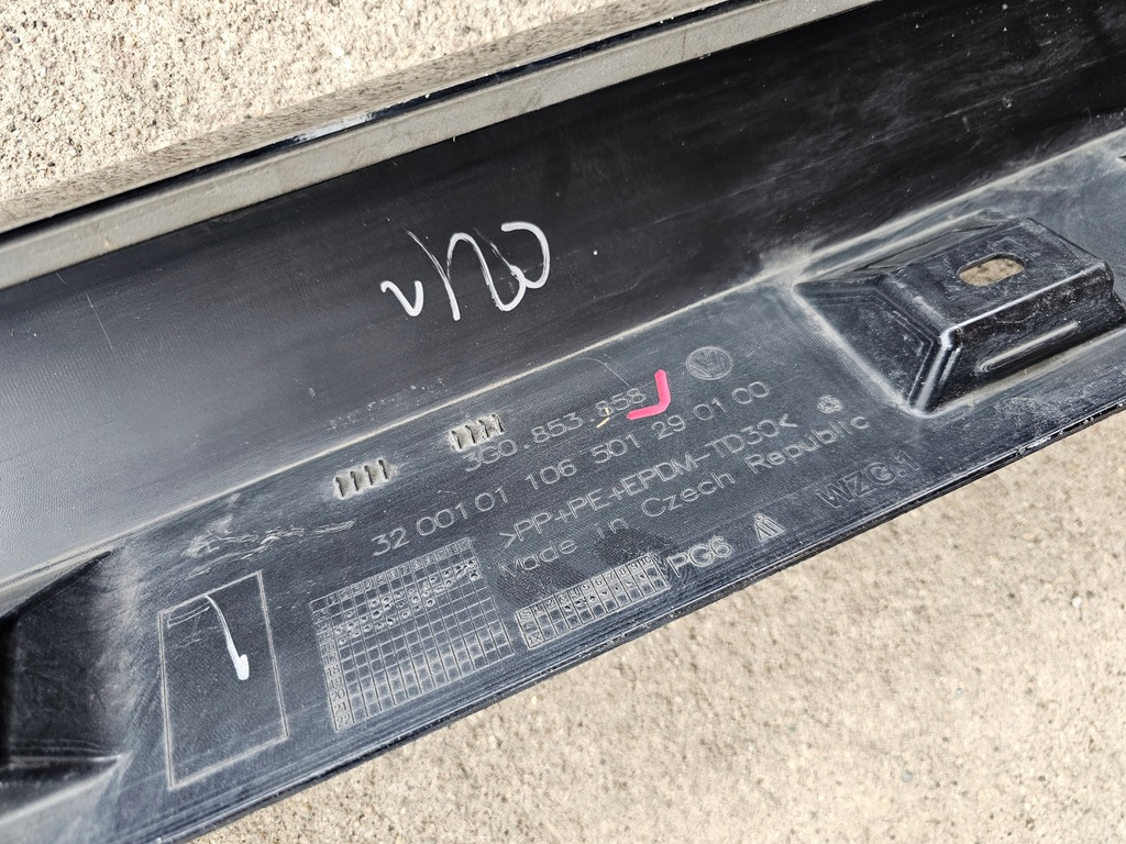 фото №15, Volkswagen passat b8 молдинг поріг поріг права 3g0853858