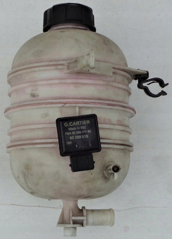 фото №1, Peugeot 607 00 r бачок розширювальний