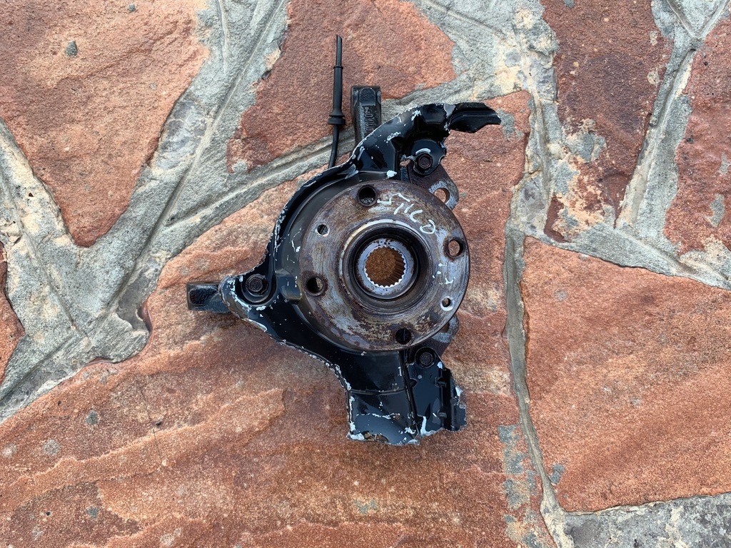 фото №1, Fiat stilo поворотний кулак права