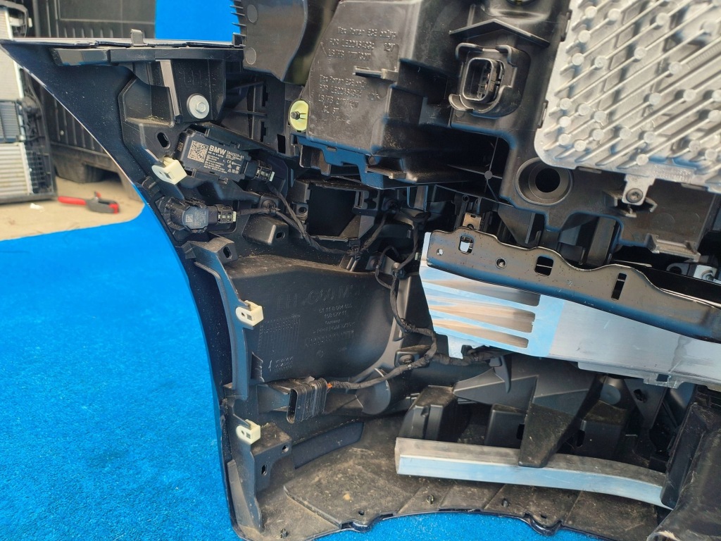 Бампер усилитель ремень фары кронштейн перед bmw 5 g60 g61 Доставка