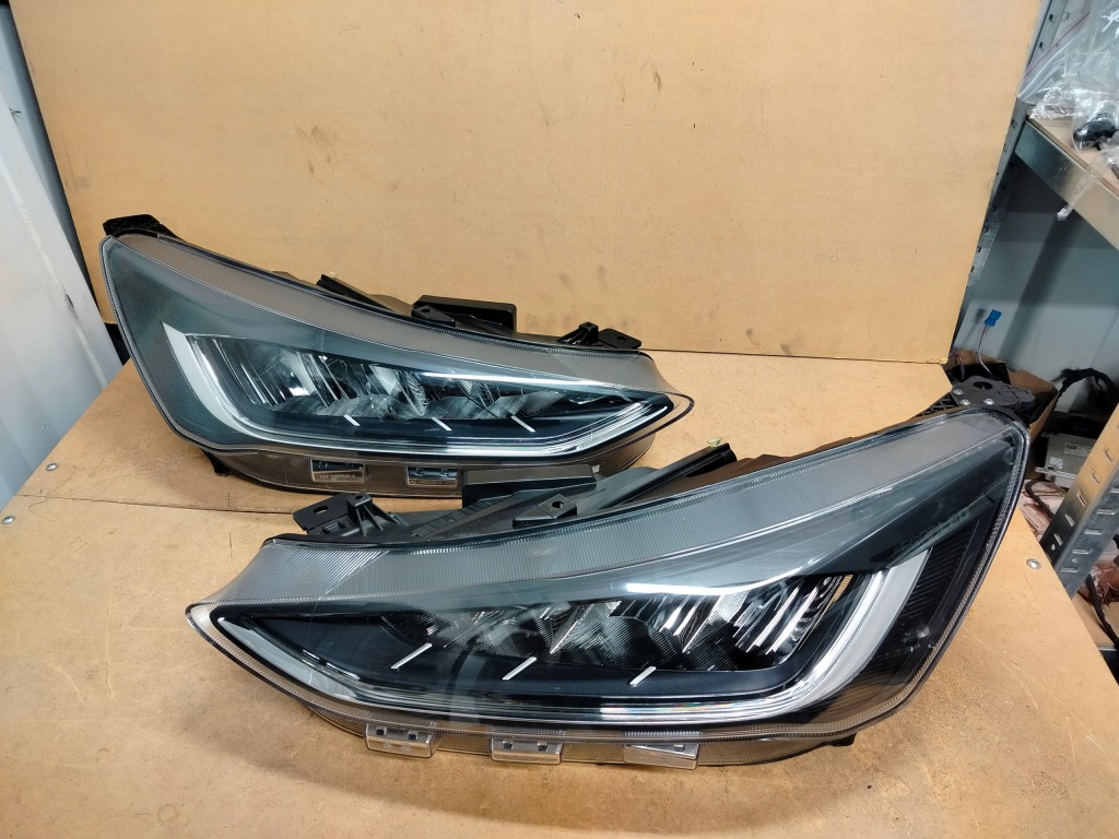 Купити Ford focus mk4 рестайлінг  led фара правий ліва