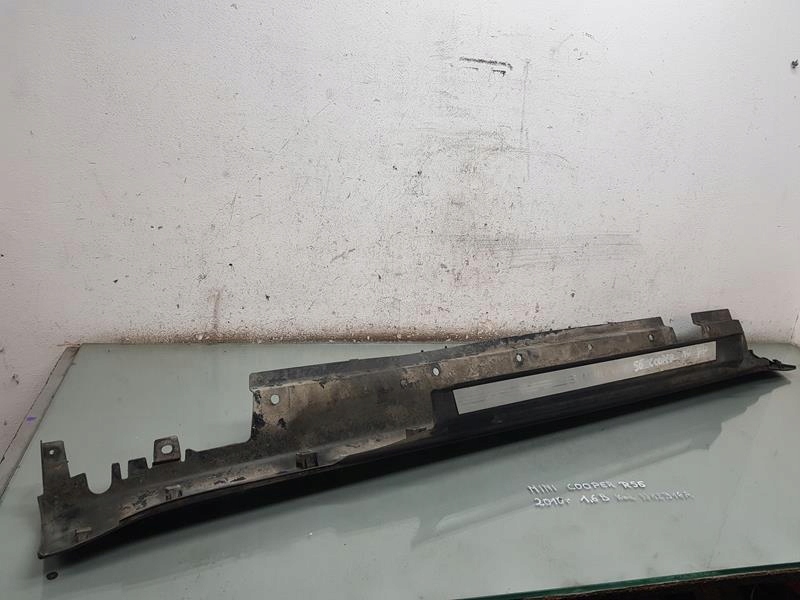 фото №1, Молдинг накладка поріг права mini cooper r56