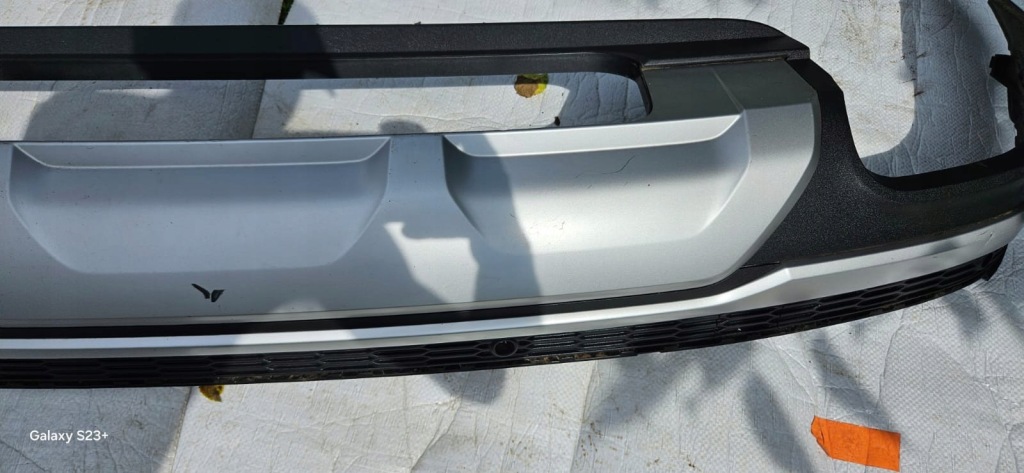 Купити Накладка спойлер бампера задній audi q7 s-line 4m0807563b