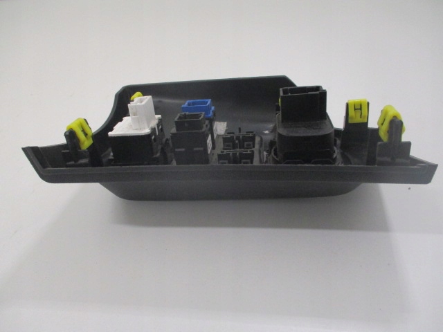 фото №10, Citroen c3 iii панель регулювання дзеркал anglia