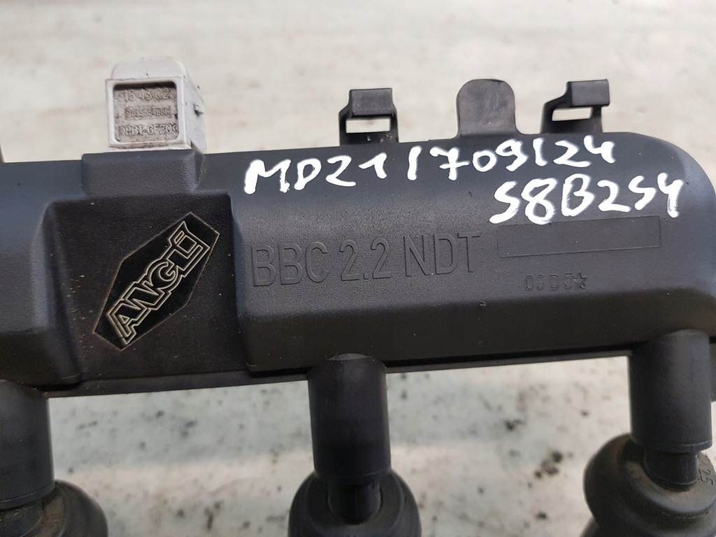 фото №7, Катушка зажигания peugeot 306 1.4b 9635864980