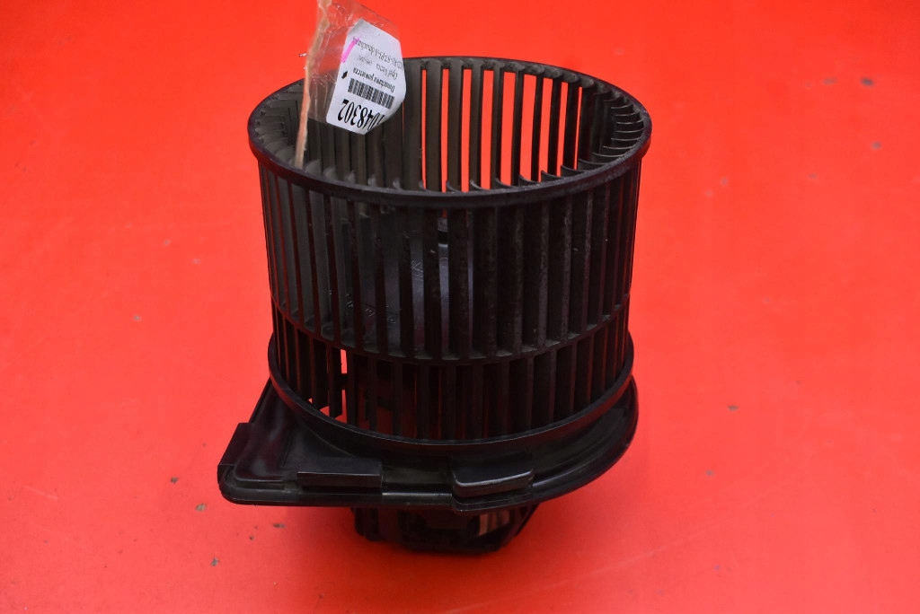 фото №5, Повітродувка вентилятор обдув eu 653723p opel vectra b 1.6 16v 101 km 99-02