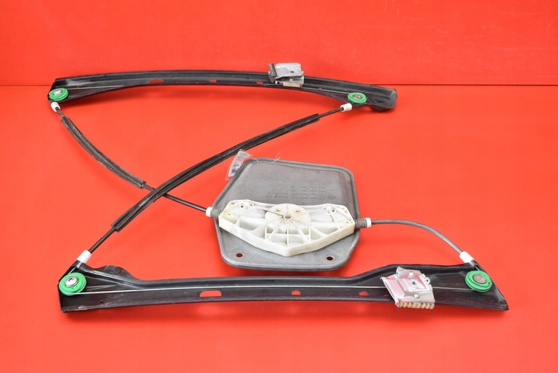 фото №11, Подъемник стекло левый перед eu 5m0837461 vw golf 5 v plus 05-14