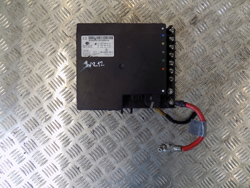 фото №1, Mercedes w212 модуль акумулятор