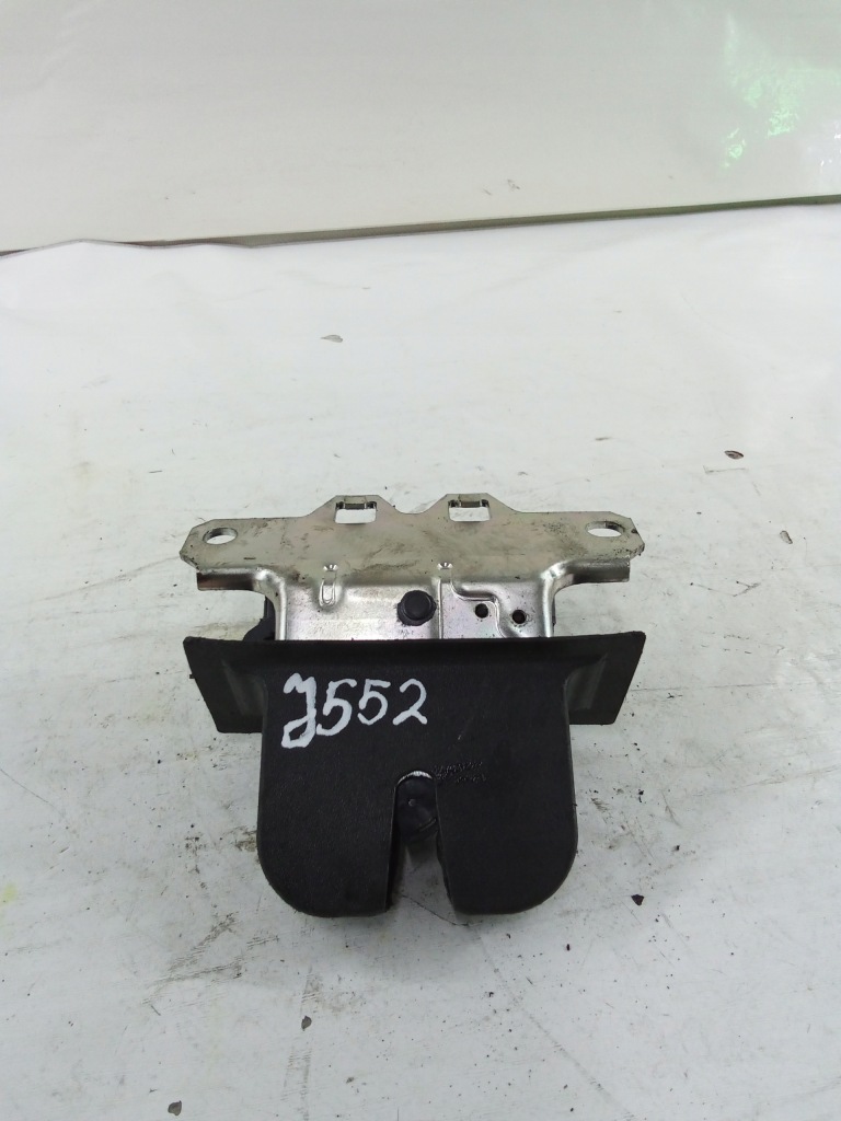 Купить J552 замок крышки багажника insignia a hb 13276273