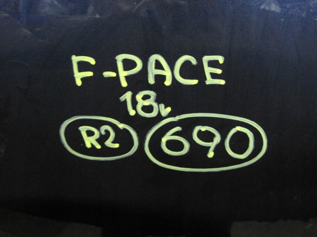 Капот jaguar f pace 18r Киев