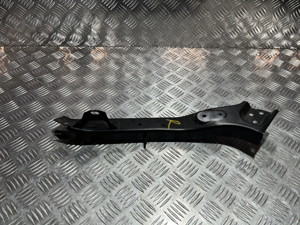 Панель фари поперечина перед правий renault austral 22- Ціна