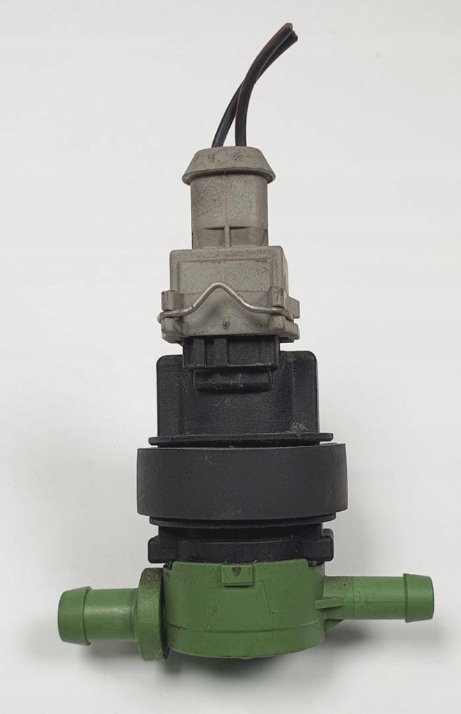 фото №1, Електроклапан пального mercedes w204 0004708793