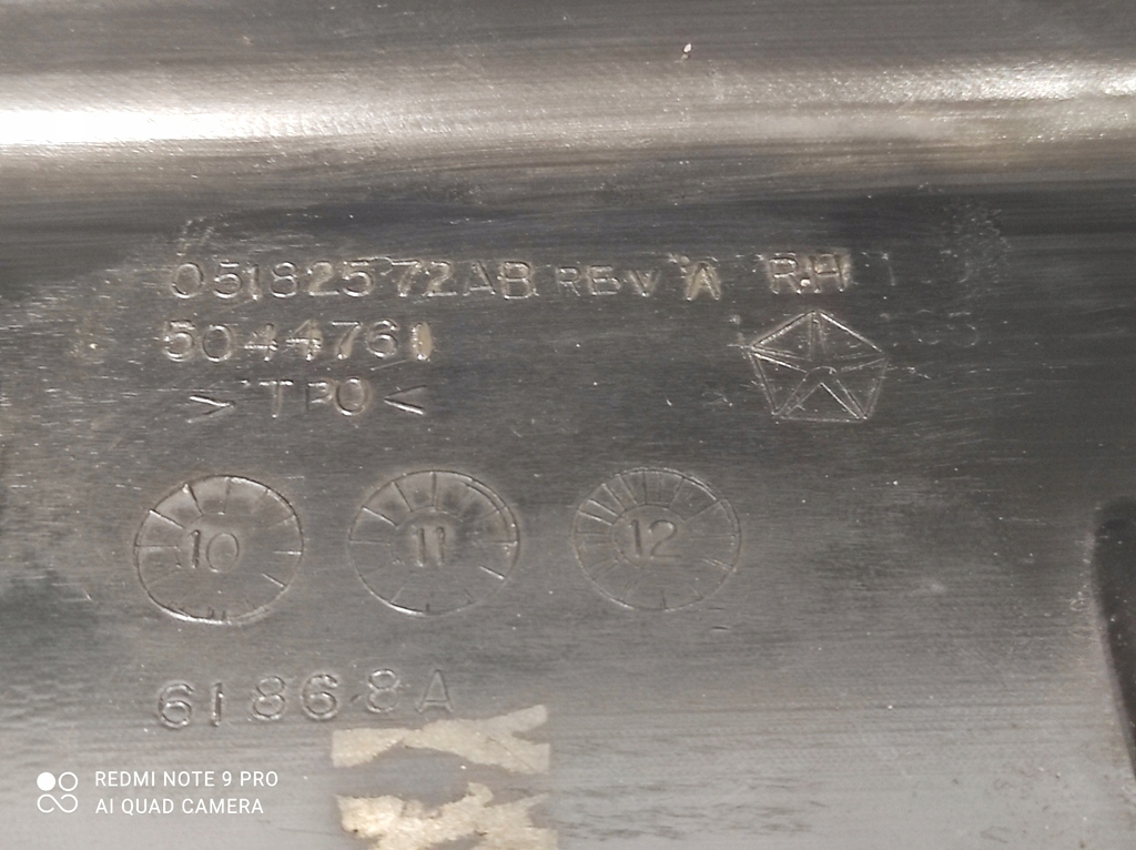 фото №7, Молдинг накладка поріг права поріг правий jeep compass lift 05182572ab