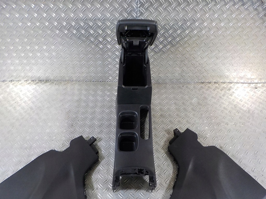 фото №6, Suzuki sx4 s-cross 22- тунель середній підлокітник