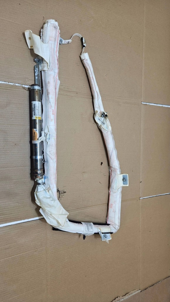 Купити Шторка безпеки подушка безпеки права dodge ram 1500 119939000