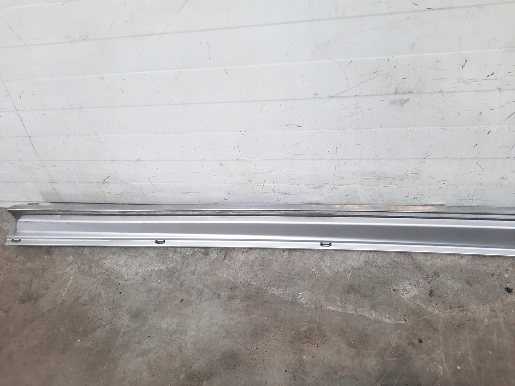 фото №3, Tesla s молдинг порог правая накладка порог