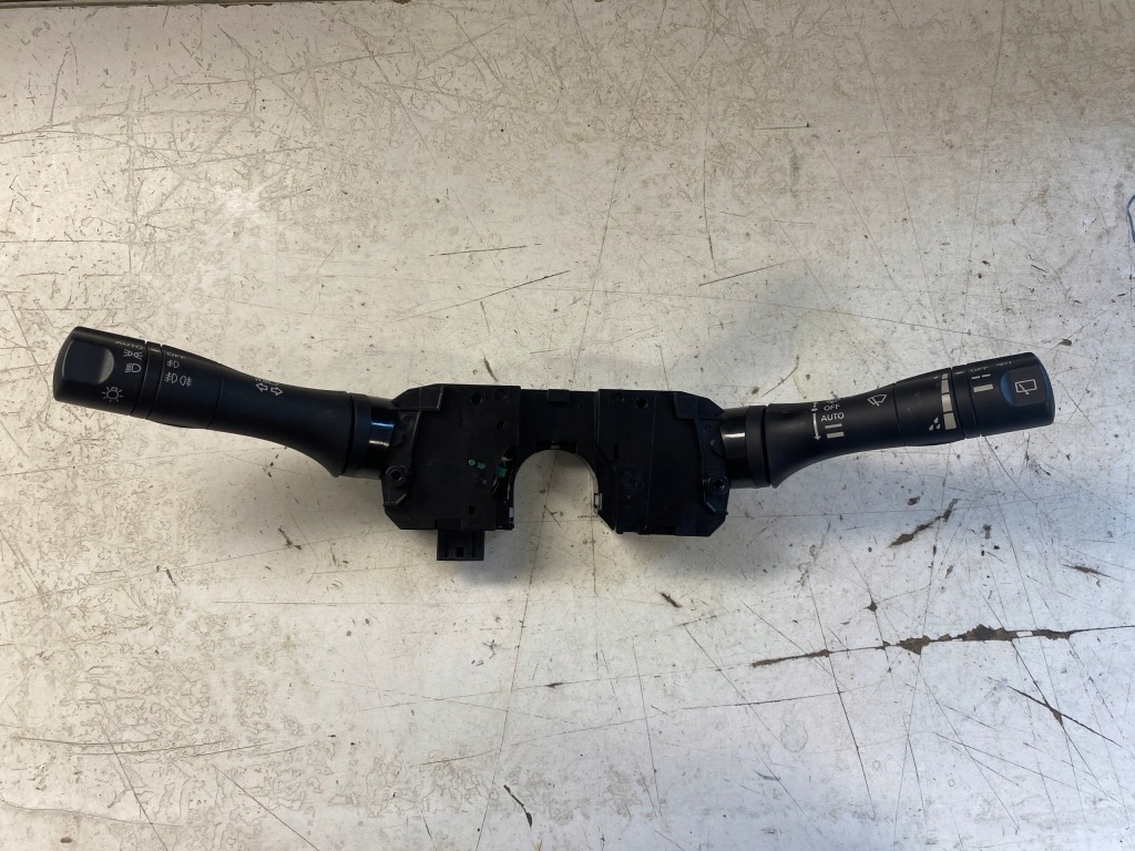 фото №1, Nissan leaf ii переключатели переключатель комбинированный