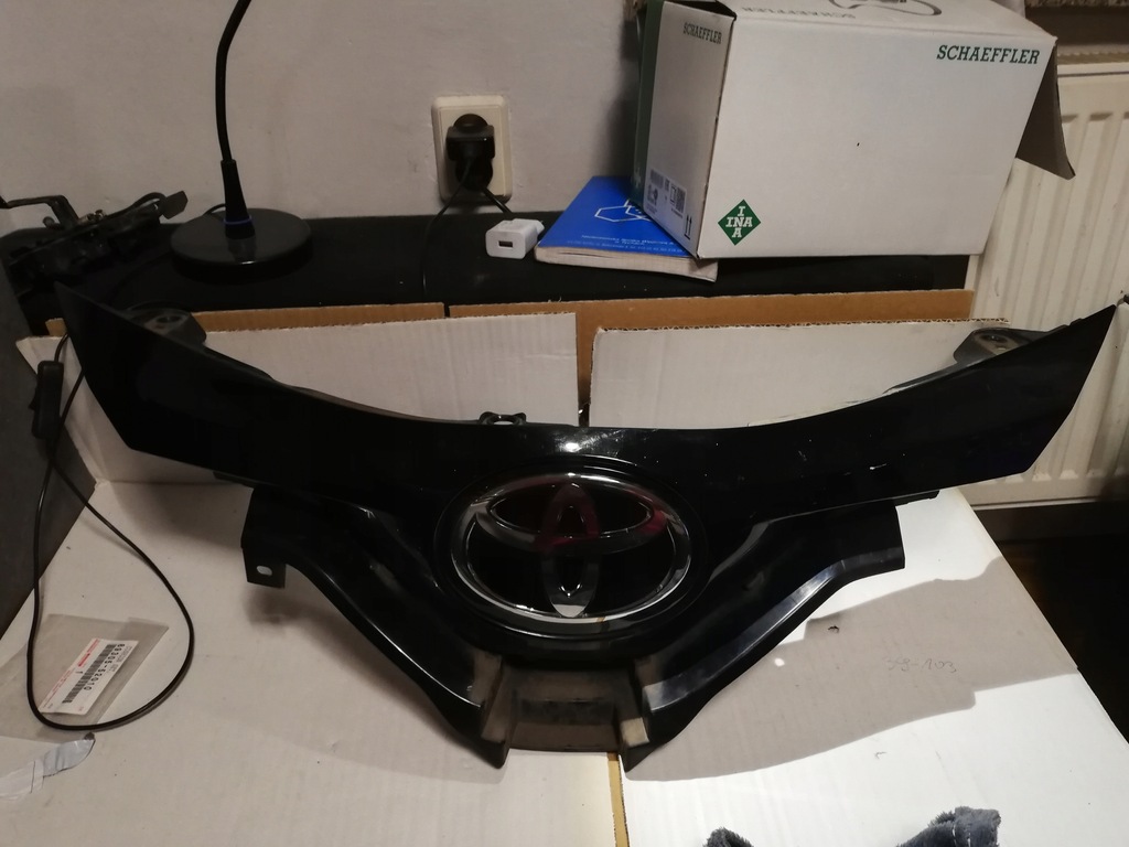 фото №1, Toyota chr ch-r решётка радиатора решётка радиатора+ каркас перед lift 53112-f4070