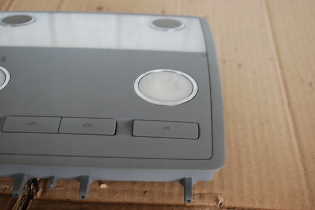 фото №6, Лампа потолочный vw phaeton 3d0947136 серая